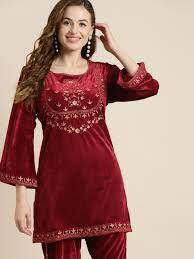 設計師 Kurti